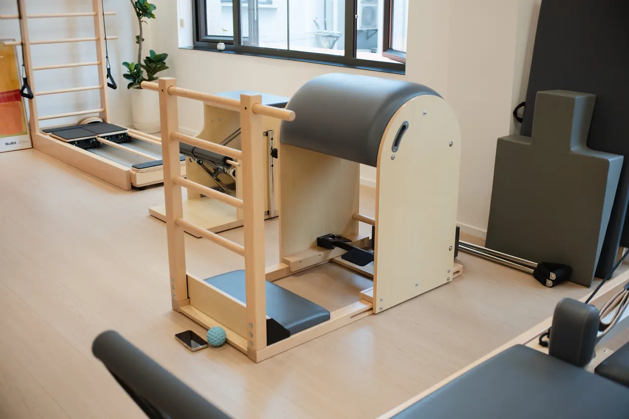 A close view of the ladder barrel and reformer equipment